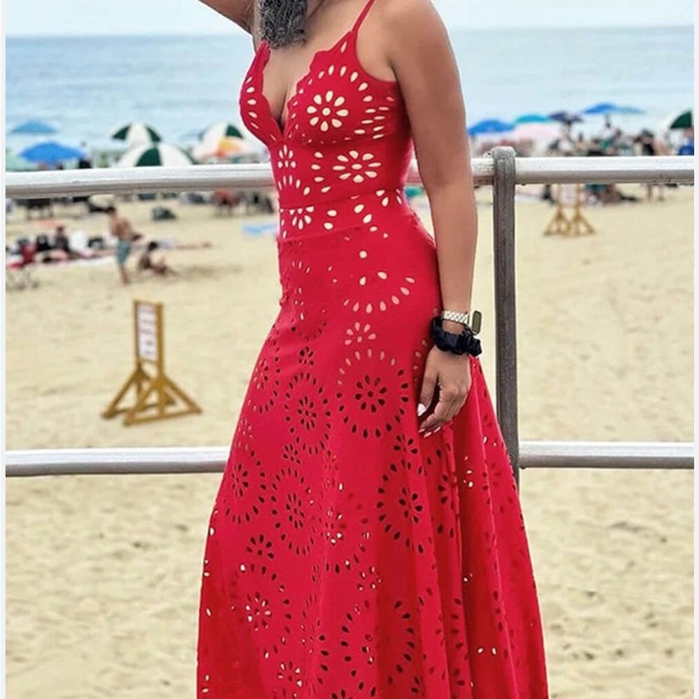 Elegant Red Sleeveless Maxi Dress